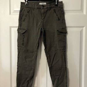 Midrise Dynamite Cargo Pants - Green